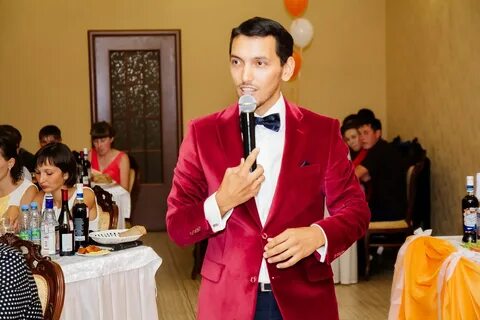 Тамада сколько