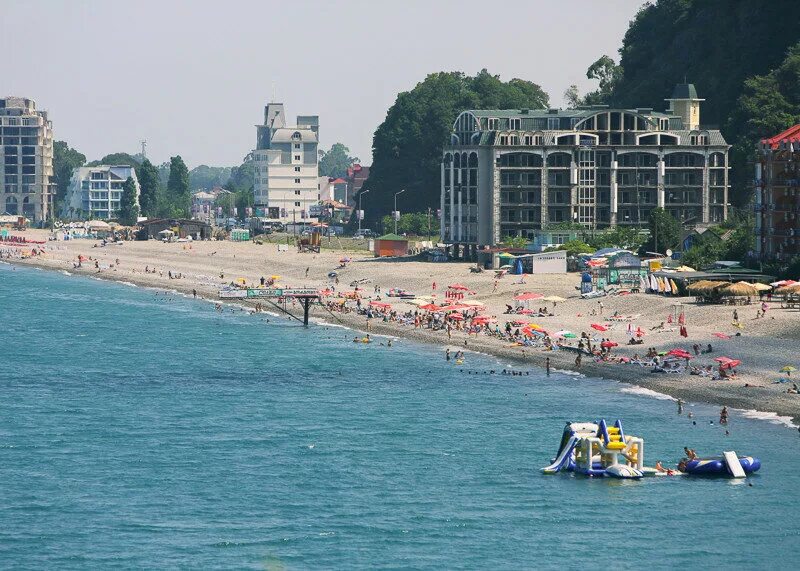 Пляж квариати в батуми. Город грузии на черном море. Пляж квариати в грузии. Город грузии на черном море. Город грузии на черном море.