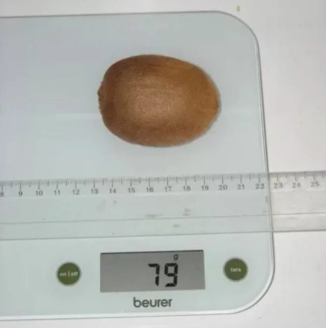 Вес 1 картофеля. Вес киви 1 шт. Вес одной средней картофелины. Вес средней картофелины отварной. Вес среднего киви.