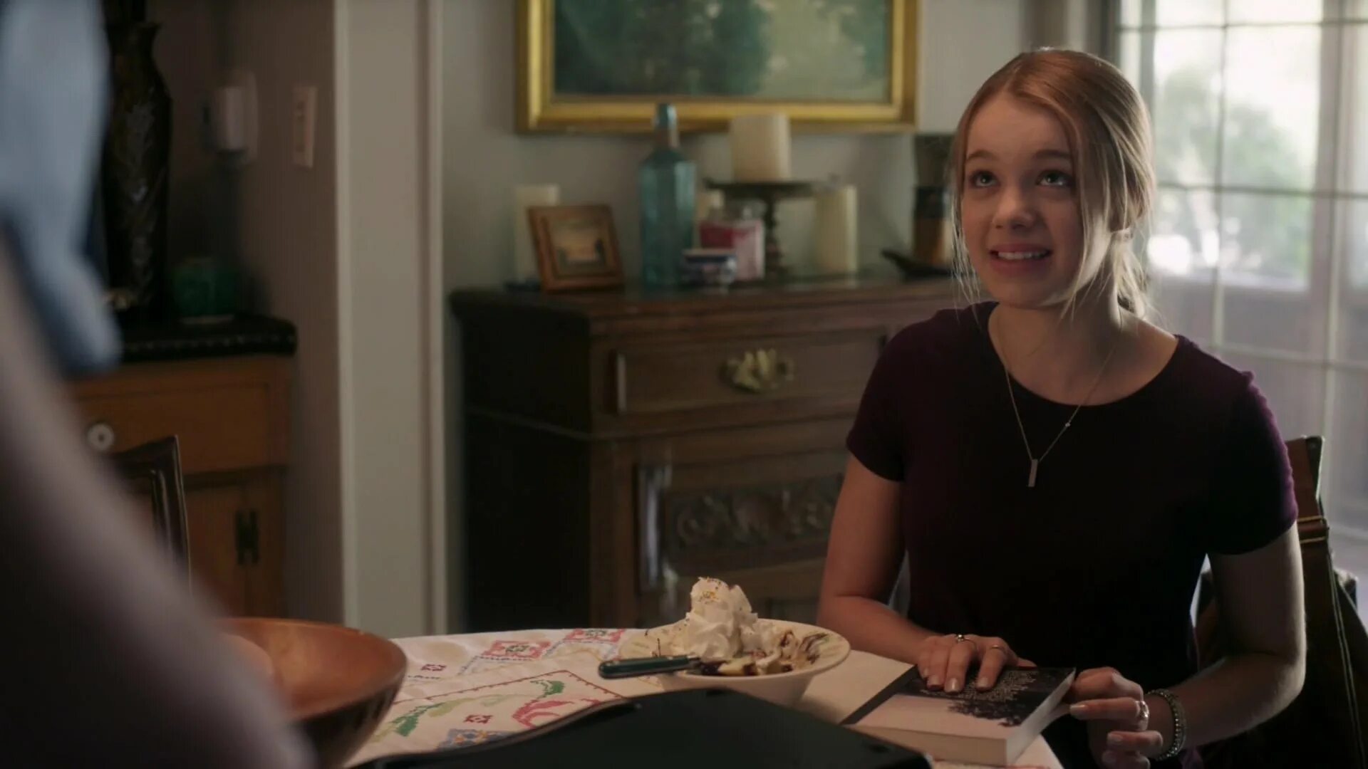 Daughter full movie. Stolen daughter 2015 watch online. Фильм про отца и дочку американский. Падчерица фильм 1976. Фильмы про любовь втроем.