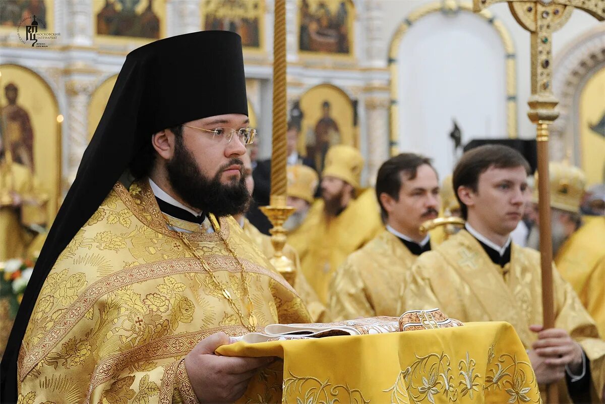 патриархия телефоны. супрасльский монастырь братия. нижегородский печерский монастырь постриг. патриархия телефоны. митрополит воскресенский дионисий рукоположил пресвитеры.