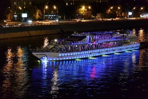 Кораблик по москва реке рэдиссон
