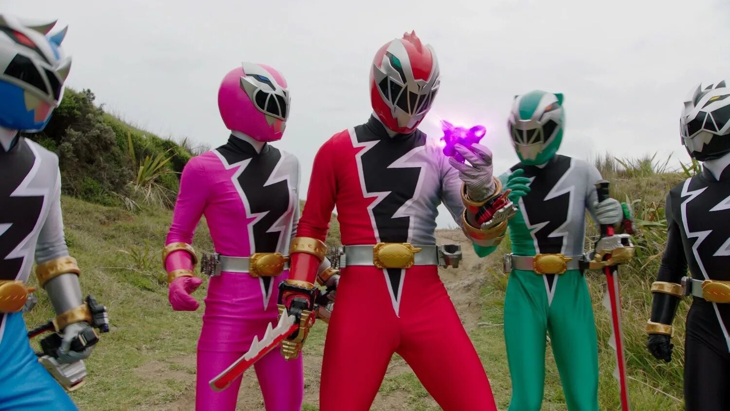 могучие рейнджеры мегафорс. могучие рейнджеры dino ярость. могучие рейнджеры морфины 1993. могучие рейнджеры отряд динозавров зюрейнджер. могучие рейнджеры могучие рейнджеры.