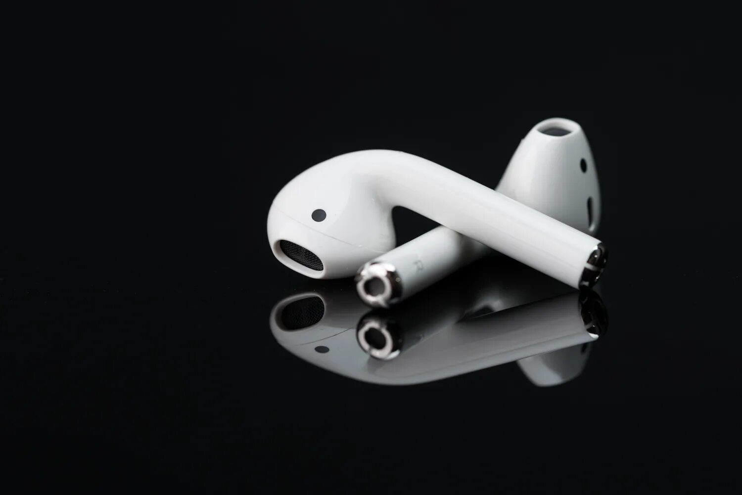 Apple airpods обзоры. Наушники airpods вид снизу. apple airpods max черный. apple airpods pro 2 снизу. airpods 2 вид снизу.