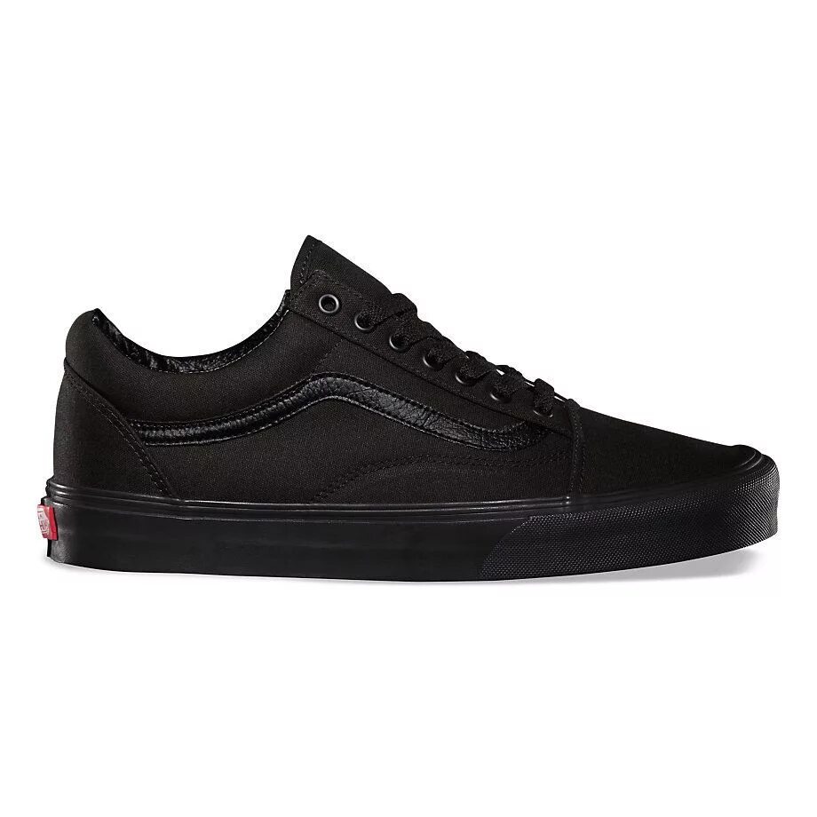 Vans черные кеды. Кеды ванс олд скул. кроссовки ванс олд скул. кеды vans old skool черные. кеды vans old skool comfycush classic.