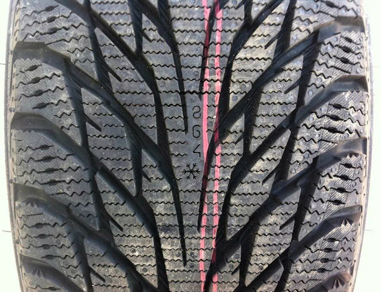 Шины Nokian Hakkapeliitta r2. Hakkapeliitta r2 195/65 r15. Nokian Tyres Hakkapeliitta r2. Хакапелита липучка r2. Купить нокиан хакапелита r15