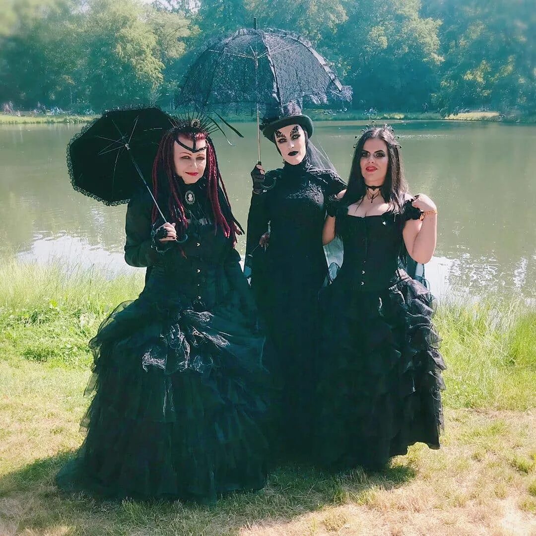 Готика субкультура. Wave-Gotik-Treffen в Германии. Готик Треффен. Goths субкультура. Русские это готы