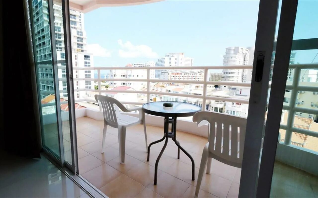 Phu view resort. Phu view talay resort 3*. пху вью талай резорт паттайя. view talay 2 pattaya. пху вью талай резорт паттайя фото туристов 2025.