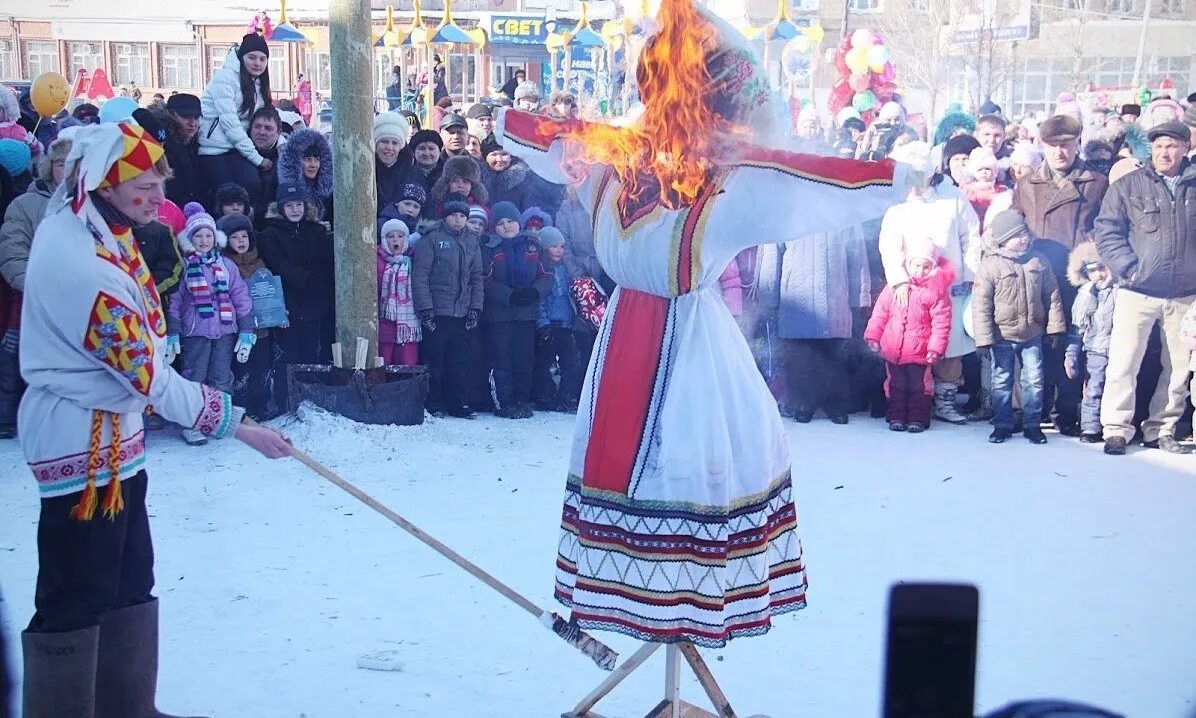 Каркас для Масленицы. Чучело на Масленицу. Чучело на проводы зимы. Каркас для чучела Масленицы.