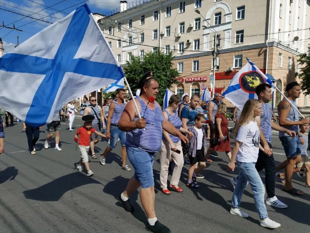 Почему сегодня отмечают. С праздником день ВМФ. ВМФ день празднования. День ВМФ В Калуге. С праздником ВДВ.