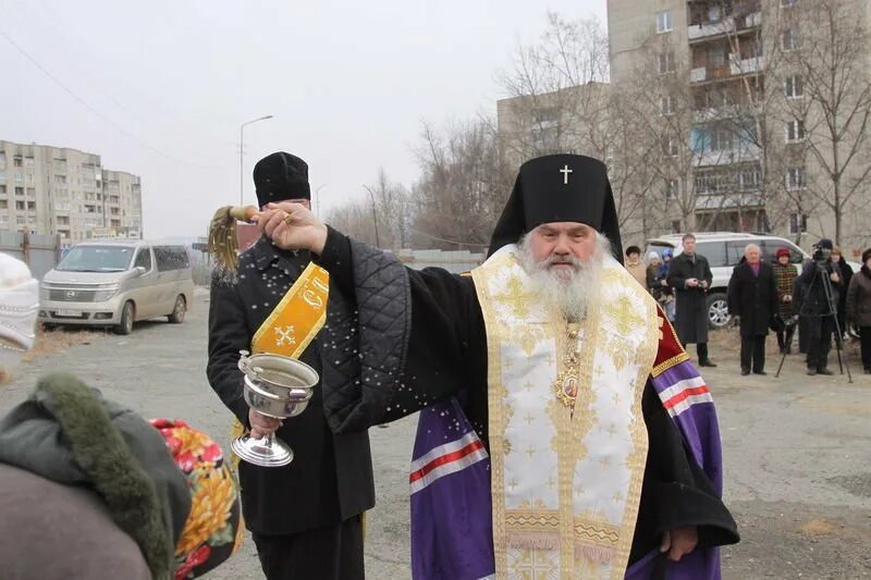 Освящение закладного камня храма. Свято-игнатьевский храм донецк. Церковь храм город большой камень приморский край. Город большой камень храм апостола петра. Церковь храм город большой камень приморский край.
