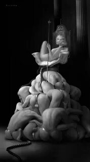 twitter.com/loviante. 