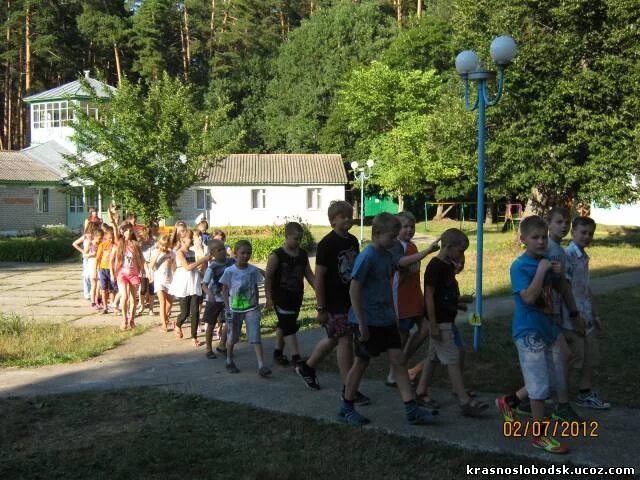 Детский лагерь золотой колос краснослободск мордовия. Золотой колос еткуль лагерь. Золотой колос лагерь мордовия краснослободск. Учхоз лагерь золотой колос. Дол золотой колос мордовия.