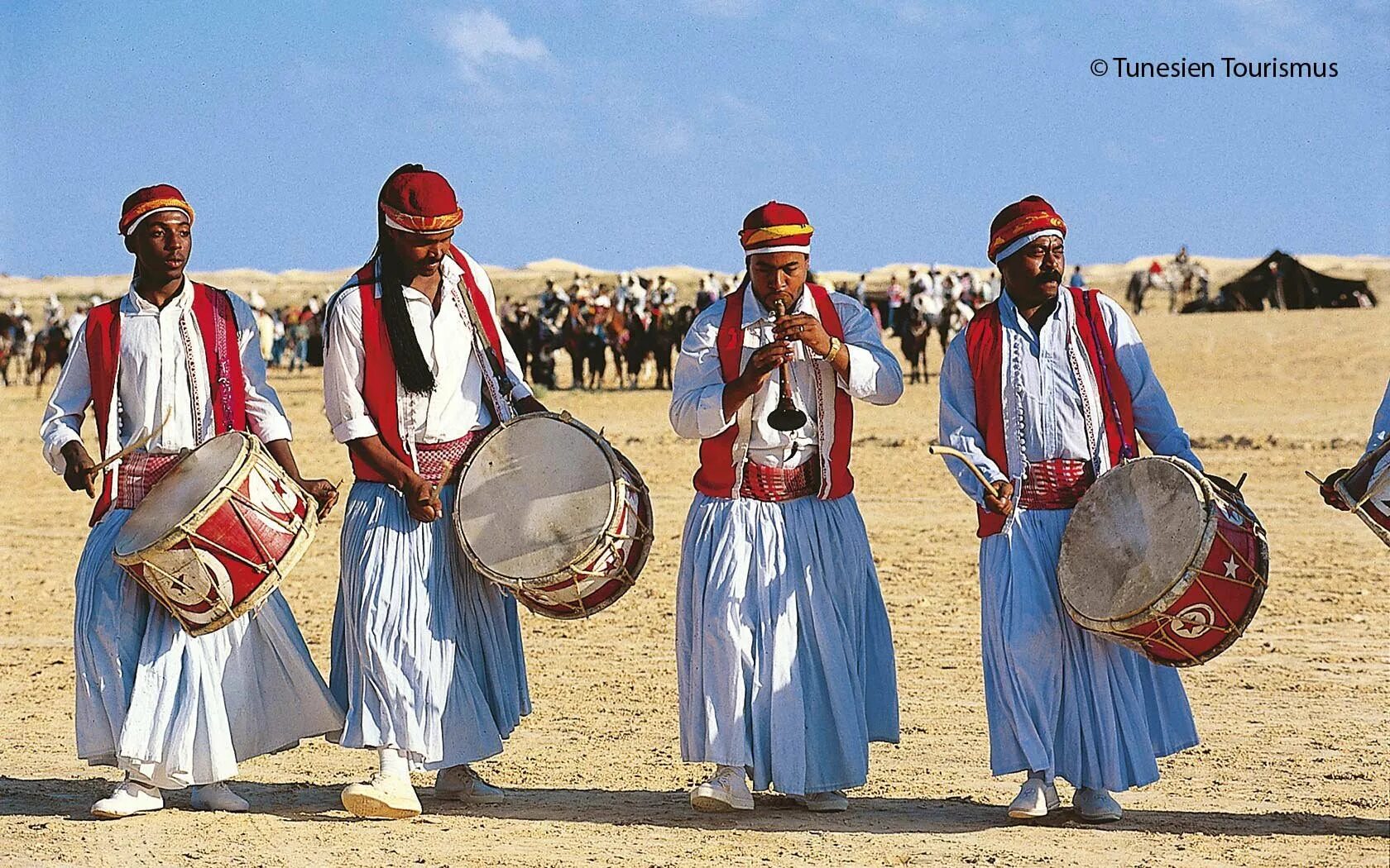 население египта. египет страна. основное население египта. народы египта населяющие страну их основные занятия. население египта.