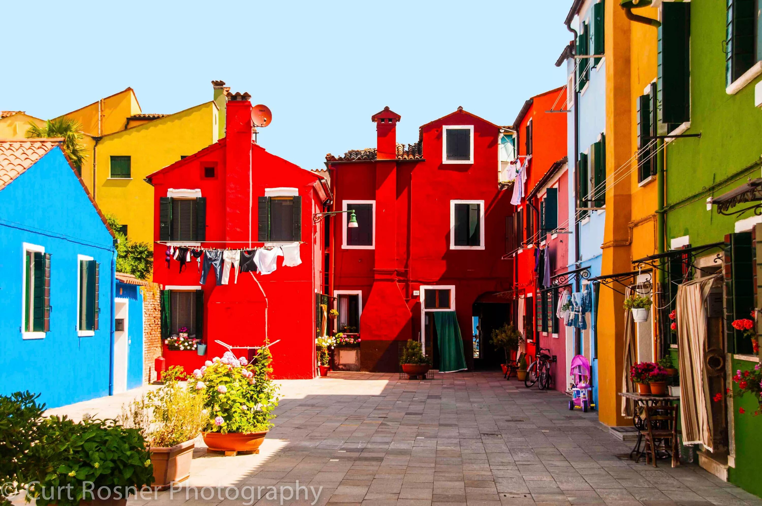 Остров Бурано Италия. Бурано Венеция Италия. Италия Бурано Мурано. Разноцветная улица остров Бурано. Colorful houses