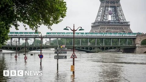 Вода в париже
