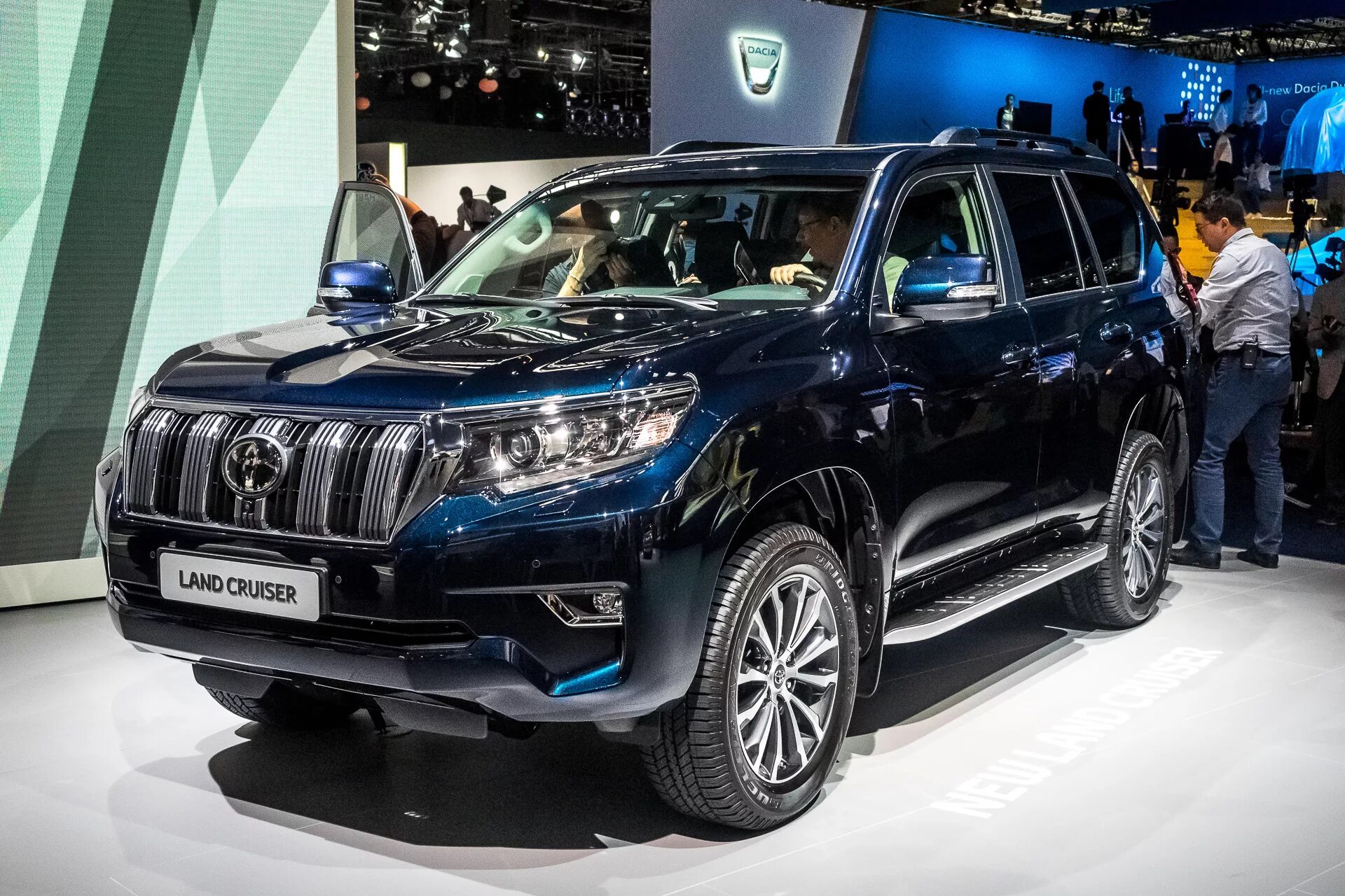 Фото нового ленд крузер прадо. Toyota Land Cruiser Proda 2022. Toyota Land Cruiser Prado 2018. Toyota Land Cruiser Prado 2022. Новый Тойота Прадо 2022.