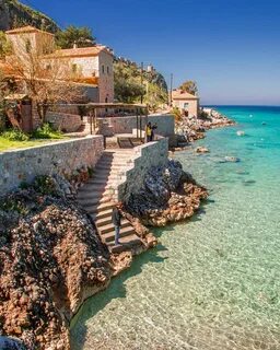 Афины море
