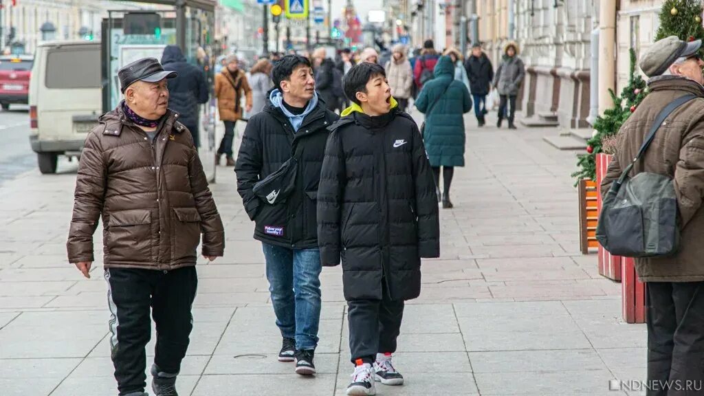 Китайское челябинск. Встреча китайцев в Челябинск. Китай в Челябинске. Электрический китаец в Челябинске. Челябинск Китай маг.