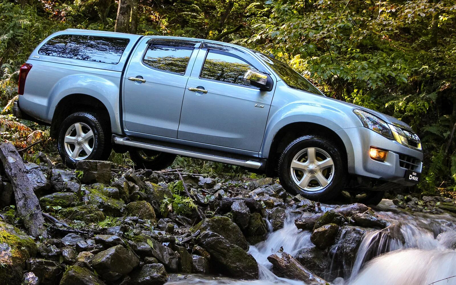 Ди макс. Isuzu d-Max. Исузу Димакс пикап. Isuzu d-Max 2023. Isuzu d-Max 2022.