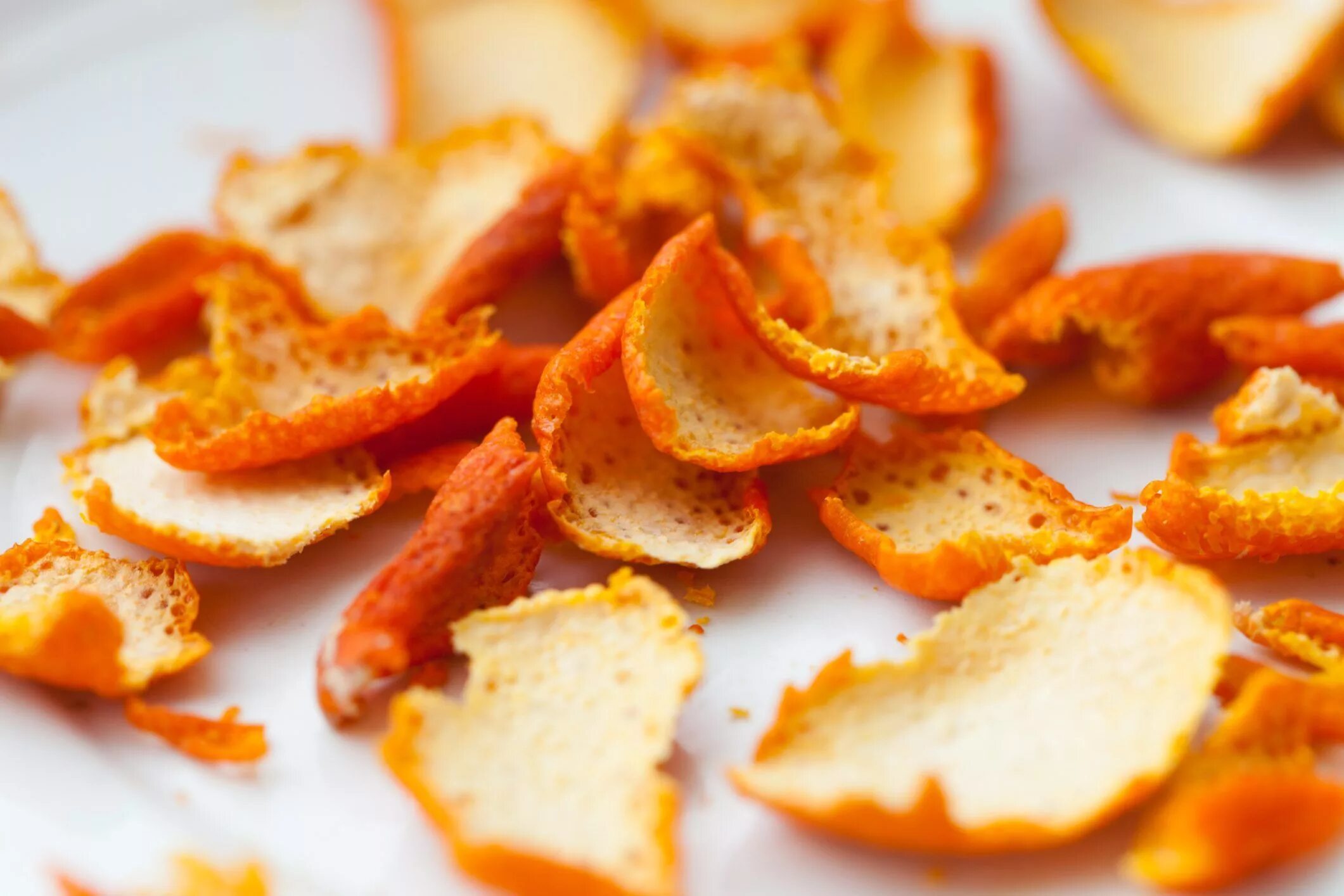 Цедра ореха. Кожуры мандарина (Citrus reticulata). Кожура Орендж. Orange Peel – Orange Peel. Апельсиновая корка.