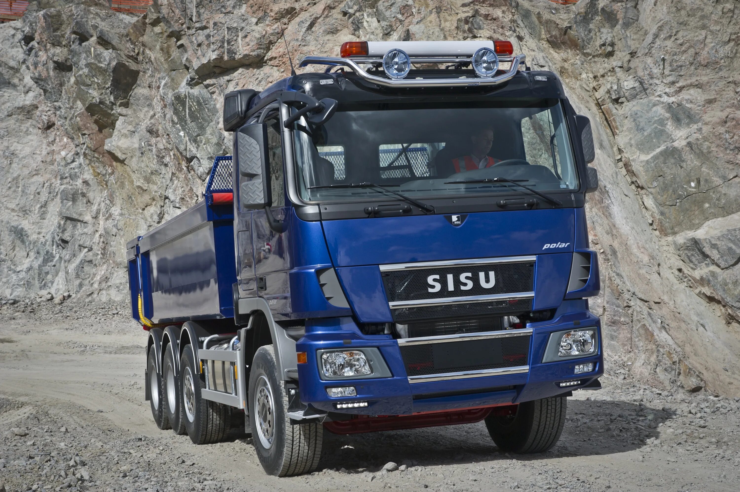 Финские грузовики sisu. Сису история решимости. Грузовик сису лесовоз. Sisu c500. Sisu 8*4 самосвал.