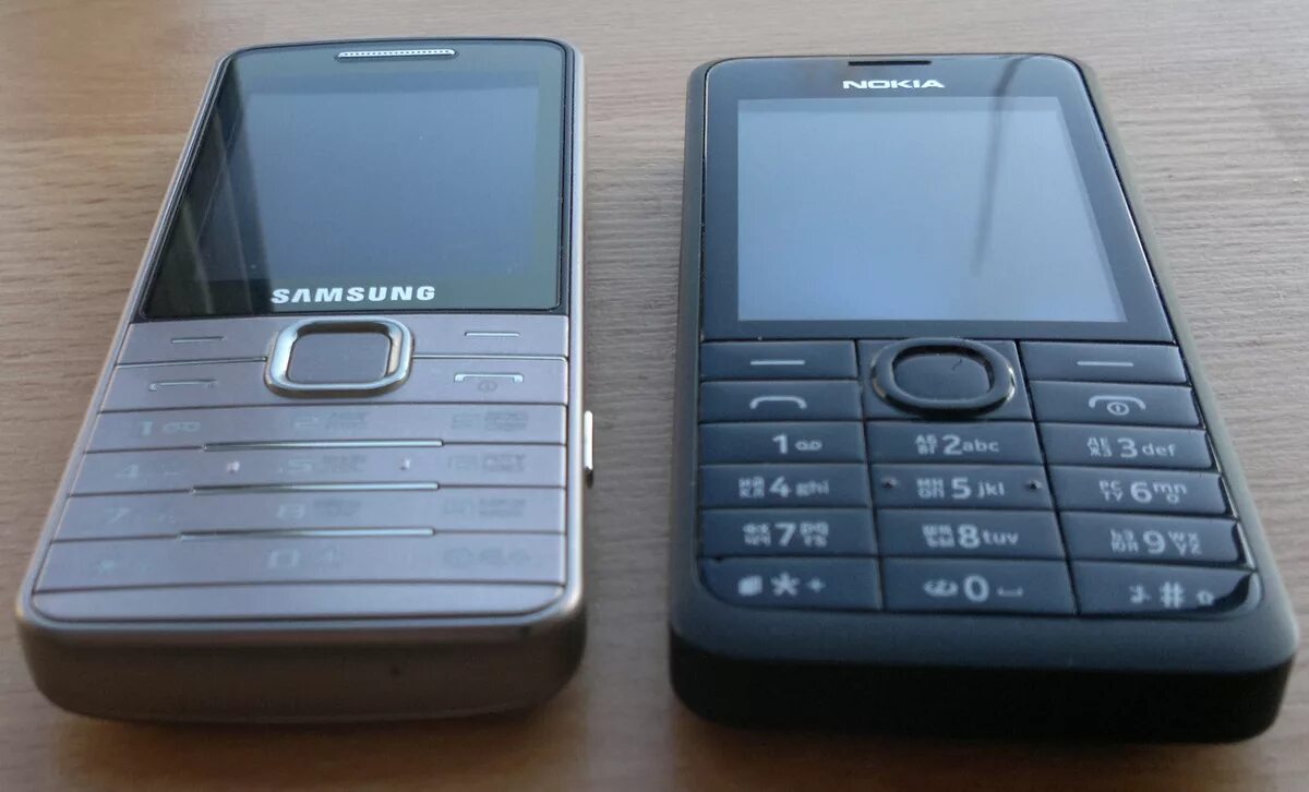 Samsung gt s5610. Samsung gt s5610 Duos. Samsung кнопочный s5610. Самсунг gt 5610.