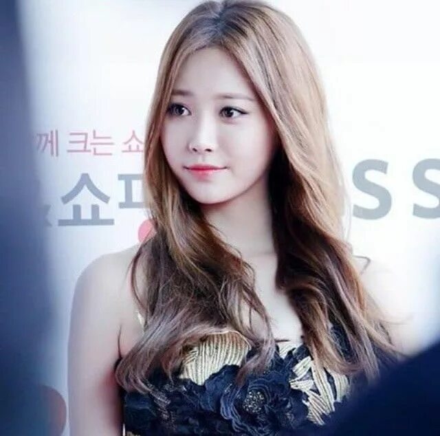 Жена кореянка. Girl's Day Yura. Yura Yura произношение. Yura yura zb1