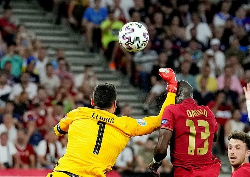 Данило португалия. Portugal 2016. Portekiz fransa. Portekiz fransa. Португалия франция евро 2016.