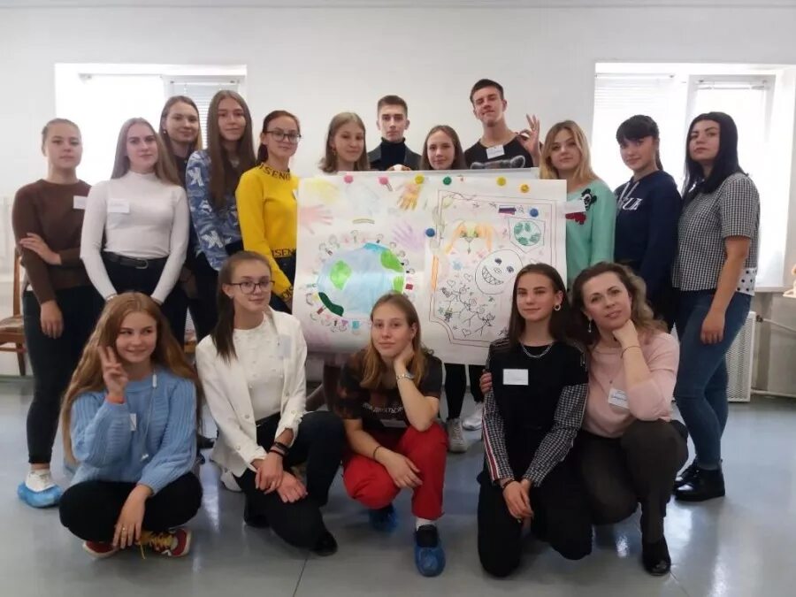 Тренинг представления. Школа лидера. Школа лидерства для детей. Я Лидер школа. Школа Лидер фото.