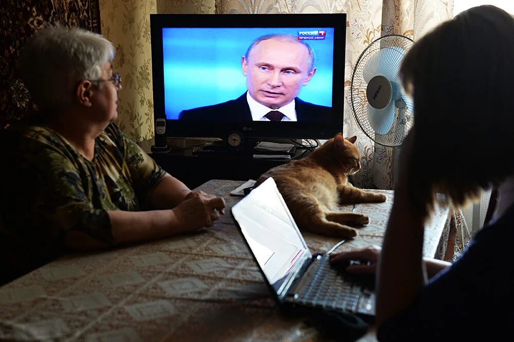 Прямая линия с путиным о выплатах