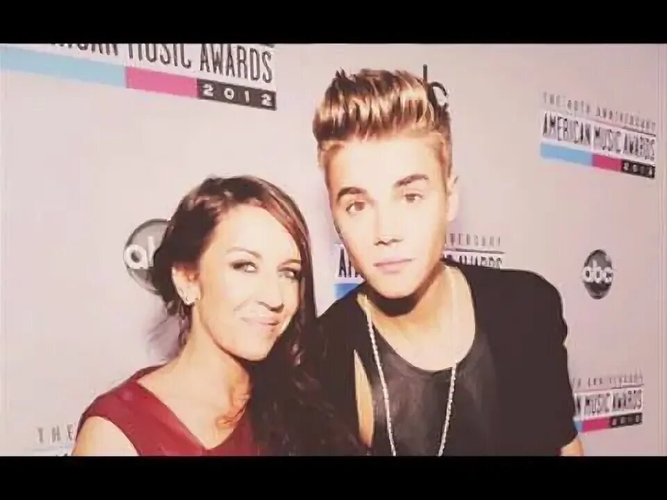 She knows justin bieber