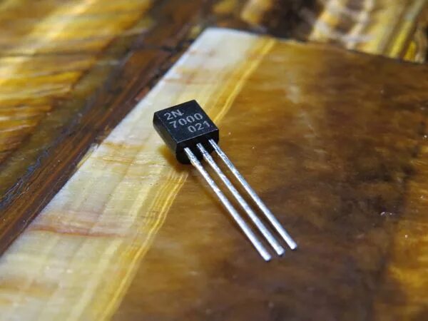 Транзистор 2т505а. Транзистор 2т608а. Tip132(to220). 2т818а осм. Транзистор т.