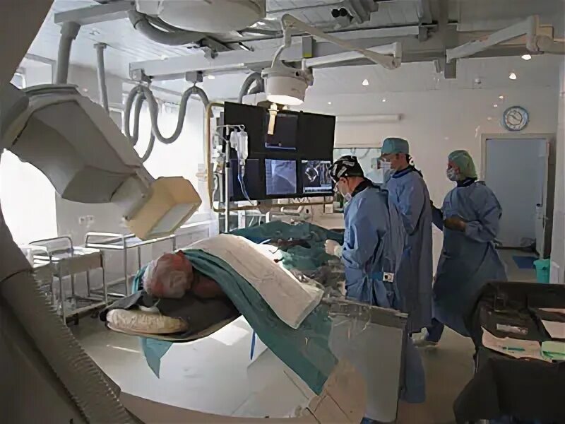 хирургические отделения клинического центра. оснащение операционной. вучетича челюстно-лицевая хирургия. хирургические отделения клинического центра. оборудование хирургического отделения.
