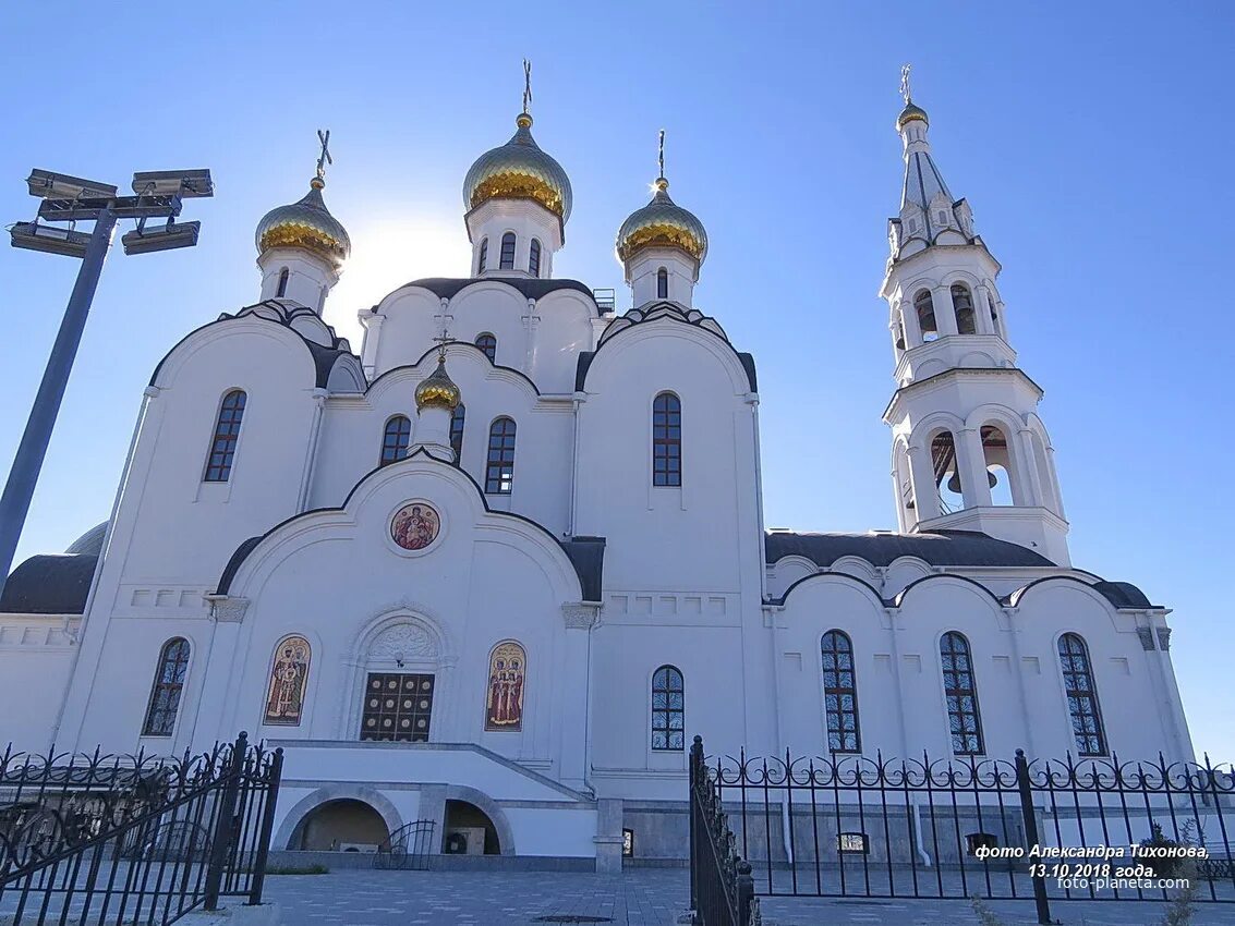 Свято иверский монастырь ростова. Свято-Иверский женский монастырь. Свято Иверский монастырь Ростов на Дону. Троицкий женский монастырь Ростов.