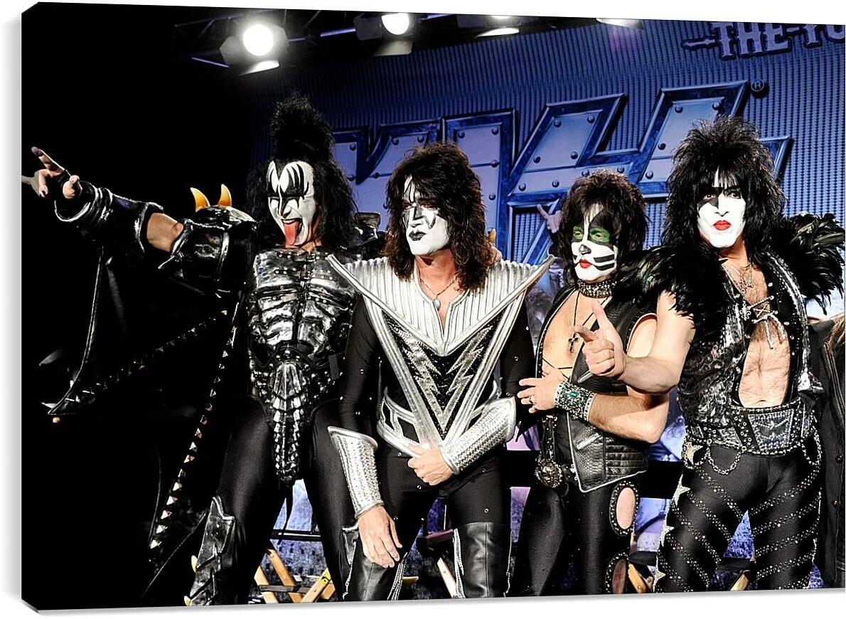 Группа кисс 1973. Джой кис. Kiss группа 2023. Покажи группа джей кис фото. Джой кис.