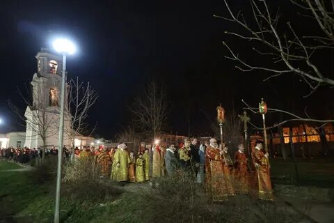 Крестный ход ночью