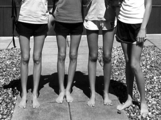 худенькие жена брата