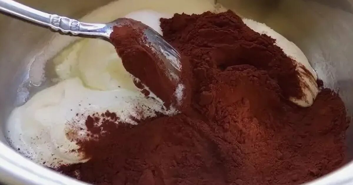 Буллетпруф какао. Какао со сметаной. Сметана с какао. Десерты желе молочное какао. Шоколадная глазурь из какао.