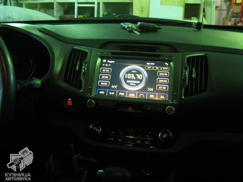 Штатная магнитола sportage 3. Установка магнитолы спортейдж. Установка магнитолы спортейдж. Установка магнитолы спортейдж. Установка магнитолы спортейдж.