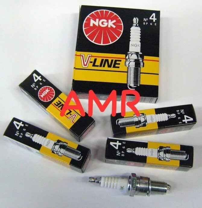 свечи зажигания джип чероки 4. 6. соната 2010 свечи зажигания. 4 8 клапанов ngk. свечи нжк на ниву 4х4 1 шт.