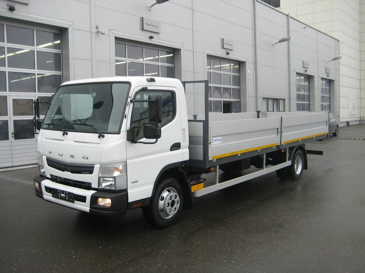 Mitsubishi Fuso Canter бортовой. Fuso Canter бортовой. Mitsubishi Fuso Canter 2020. Mitsubishi Fuso Canter 2022 года. Мицубиси бортовой