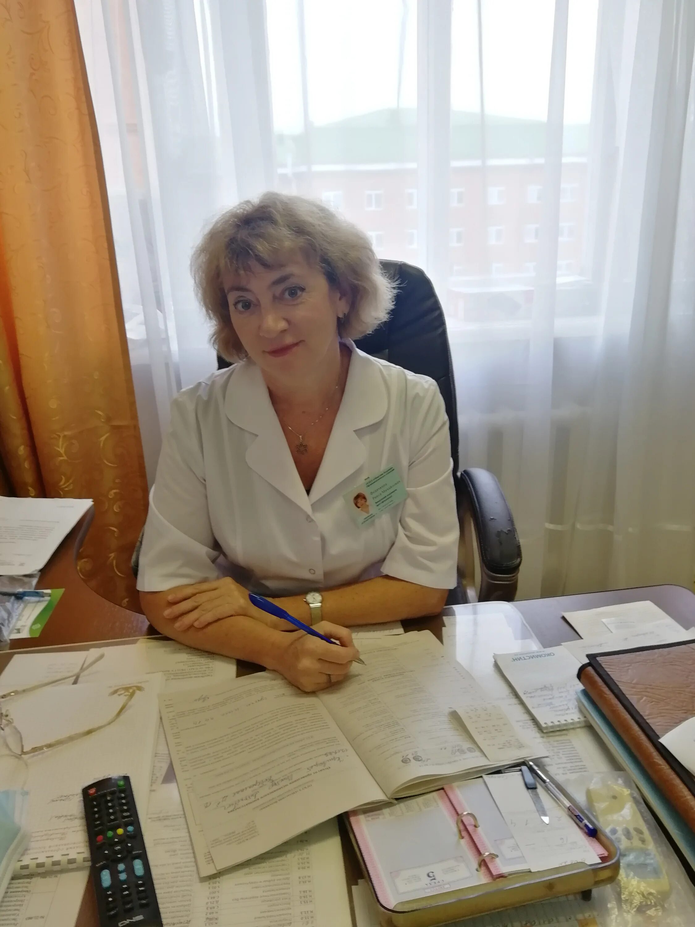 Офтальмологическое отделение детской областной больницы. Заведующая офтальмологическим отделением детской. Офтальмологическое отделение детской областной больницы. Заведующая офтальмологическим. Заведующая офтальмологическим.