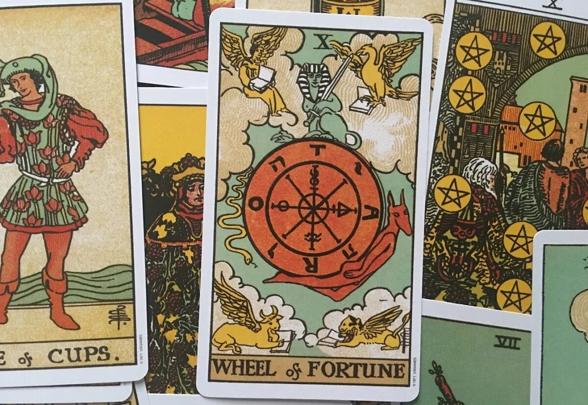The wheel таро. 10 аркан таро. аркан фортуна таро. колесо фортуны таро уэйта. аркан колесо фортуны таро.