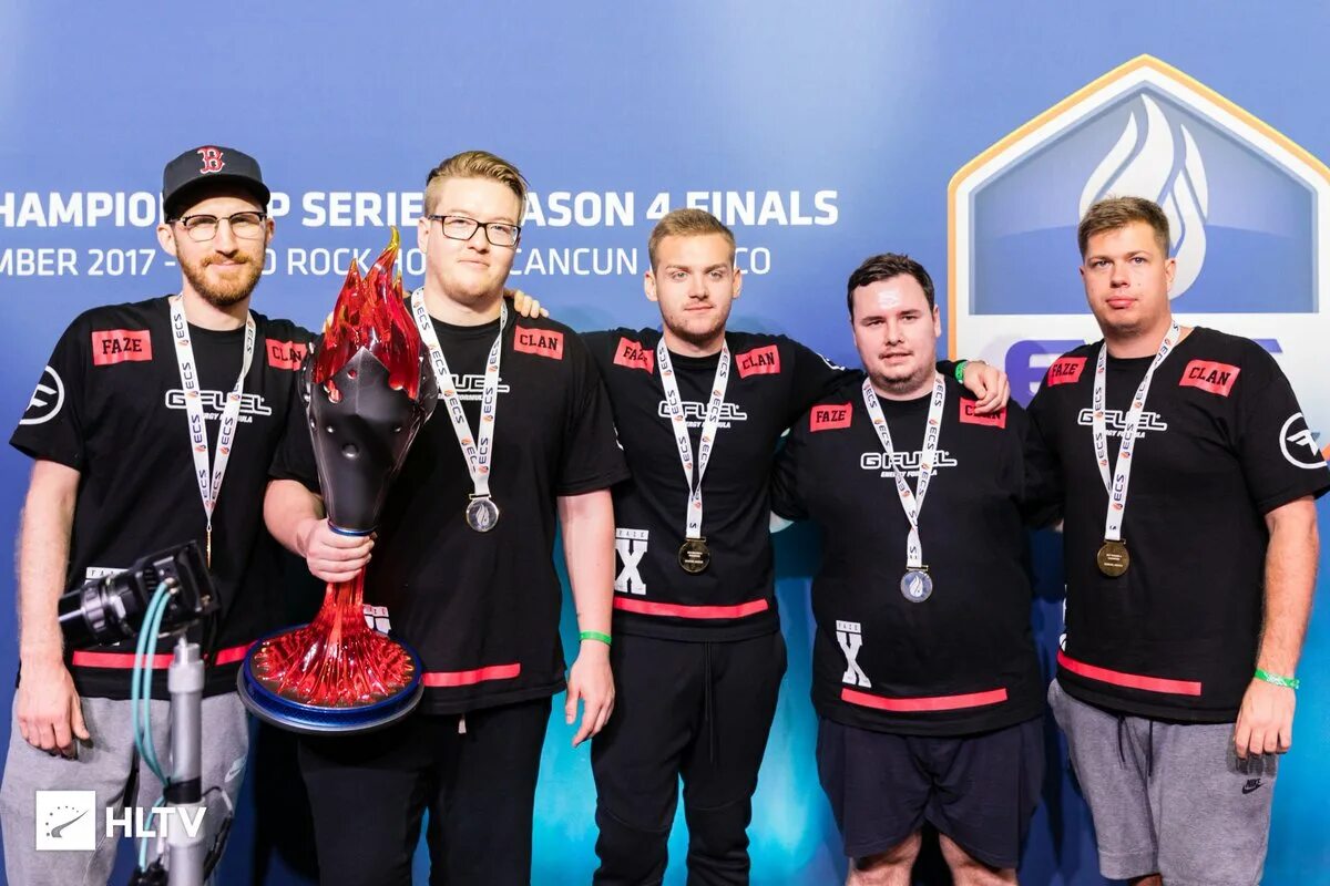 Faze cs. Команда faze 2025. faze clan. faze clan команда. фейз клан состав.