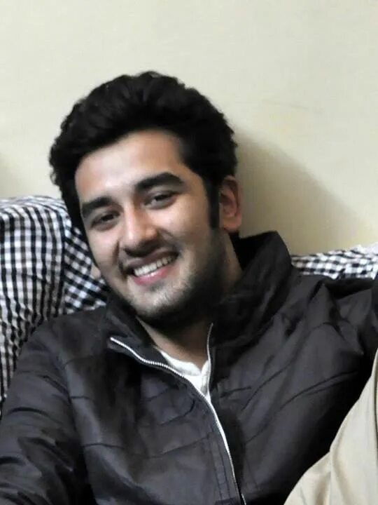 Вишал вашиштха. Вишал вашишта в сериале ганга фото. Вишал вашишта. Вишал вашиштха сериалы. Вишал вашиштха.