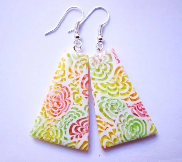 Прозрачный полимер. Прозрачная глина. Полупрозрачная полимерная глина. Полимерная глина в. Витраж полимерная глина.