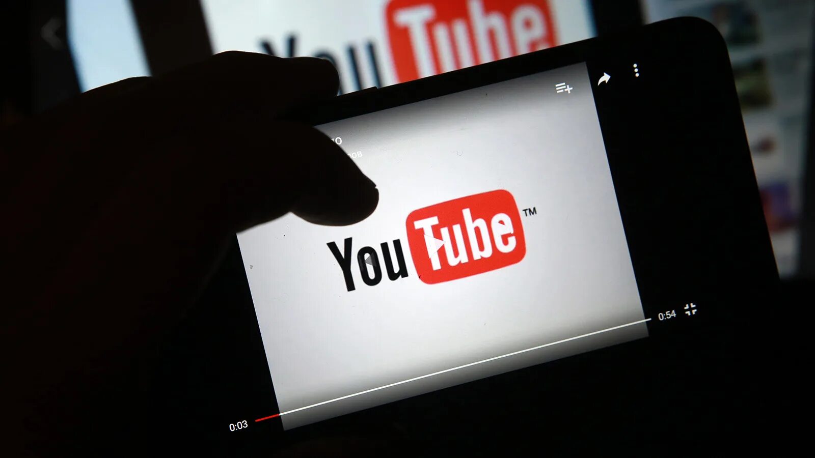 Реклама на ютубе 2025. Youtube реклама. реклама в видеороликах на youtube это. видеореклама на youtube. реклама на ютуб картинки.