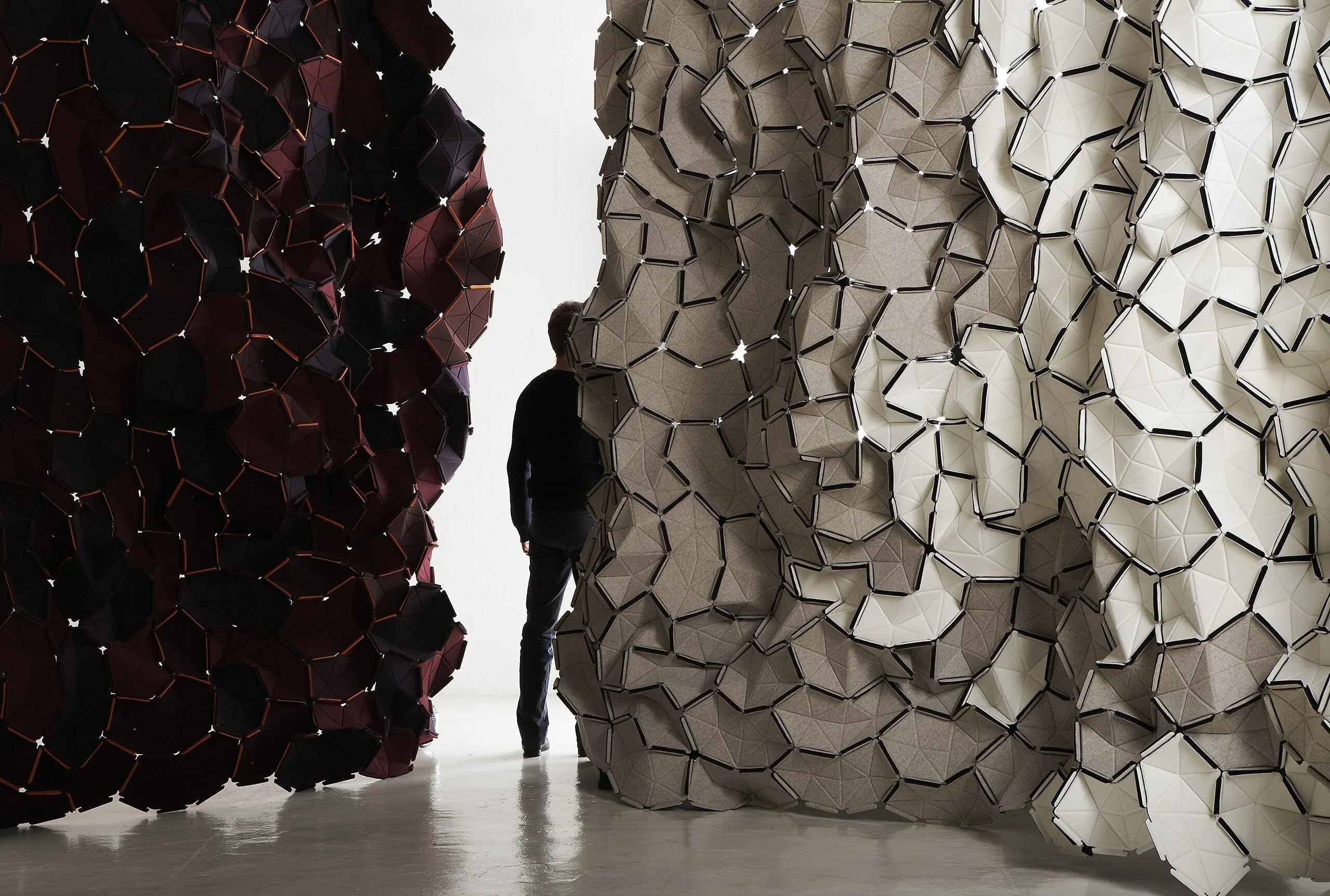 Современный материал 2025. Ronan erwan bouroullec. ронан и эрван буруллеки текстиль. современные материалы. инновационный материал для стен.