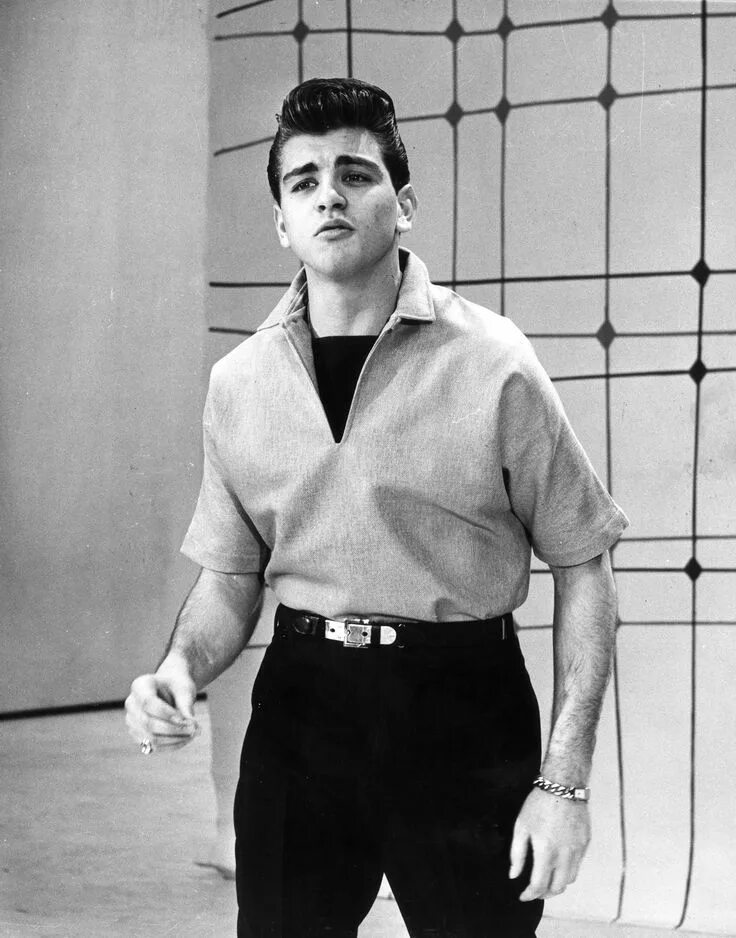 50 е годы мужчины. Men fashion 1950s. мода 1950 мужчины. мужская мода 1950-1960. мужской стиль 1950.
